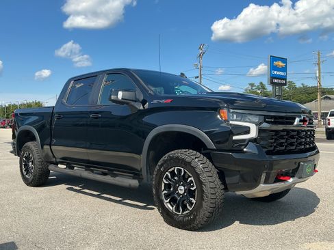 Certified 2026 Chevrolet Silverado 1500 ZR2 AWD/4WD image 3