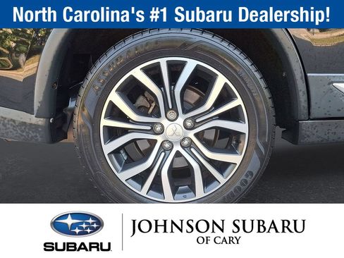 Used 2018 Mitsubishi Outlander SEL FWD image 29