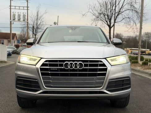 Used 2018 Audi Q5 2.0T Premium Plus w/ Premium Plus Package AWD/4WD image 9
