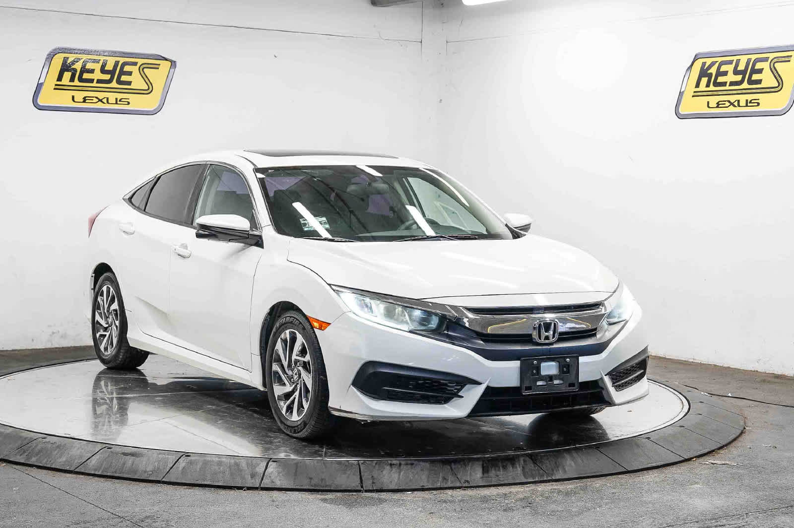 Used 2016 Honda Civic EX image 5