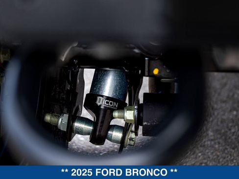 New 2025 Ford Bronco Badlands AWD/4WD image 44
