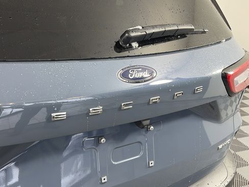 Used 2025 Ford Escape ST-Line w/ Tech Pack #1 image 16