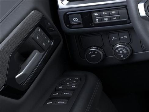 New 2026 GMC Yukon Elevation w/ Elevation Premium Package RWD image 22