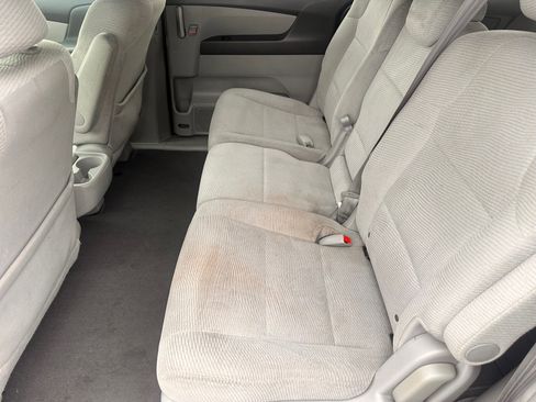 Used 2012 Honda Odyssey EX image 6