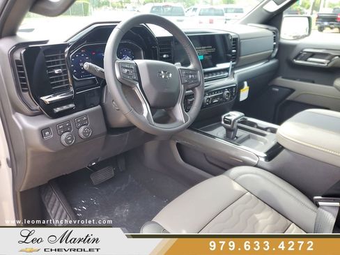 New 2026 Chevrolet Silverado 1500 ZR2 AWD/4WD image 16