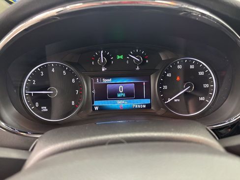 Used 2022 Buick Encore Preferred w/ Safety Package AWD/4WD image 27