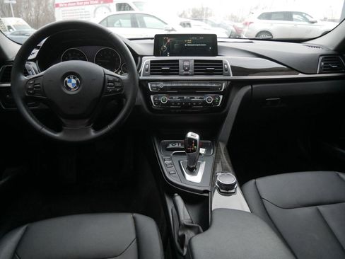 Used 2016 BMW 320i xDrive Sedan image 13