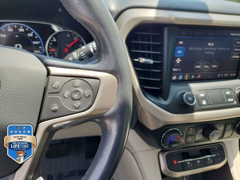 Certified 2021 GMC Acadia Denali w/ Denali Technology Package FWD image 26