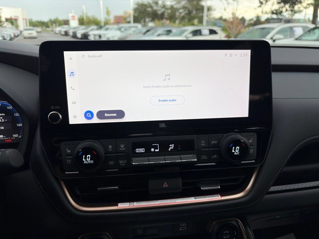 Used 2026 Toyota Grand Highlander AWD Hybrid image 32