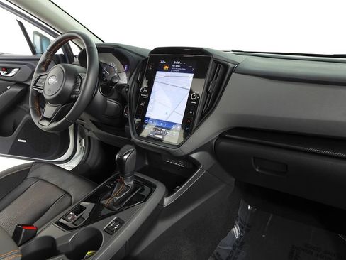 Certified 2024 Subaru Crosstrek 2.5i Limited w/ Crosstrek Mirror Package AWD/4WD image 13