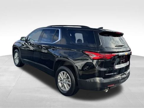 Used 2023 Chevrolet Traverse LT w/ Rear Camera Mirror Package image 42