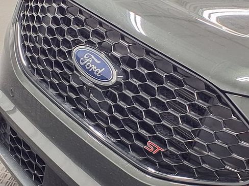Used 2023 Ford Edge ST w/ Equipment Group 401A AWD/4WD image 16