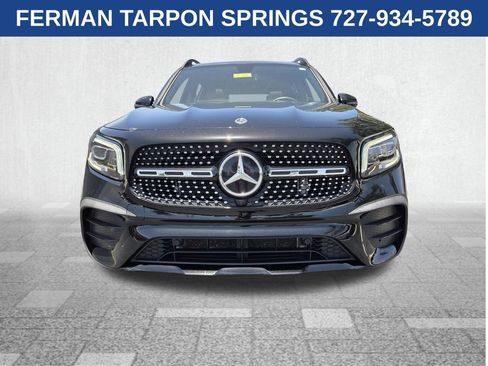 Used 2023 Mercedes-Benz GLB 250 image 2