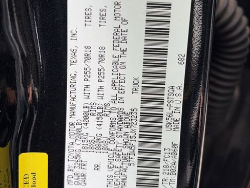 Used 2018 Toyota Tundra SR5 w/ SR5 Upgrade Package image 29