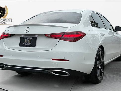 Used 2024 Mercedes-Benz C 300 Sedan image 5