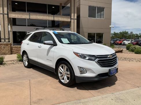 Used 2018 Chevrolet Equinox Premier AWD/4WD image 10