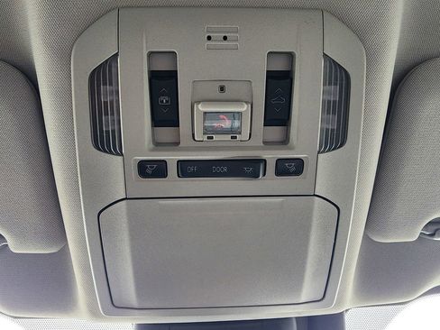 Used 2022 Toyota Highlander Platinum FWD image 23