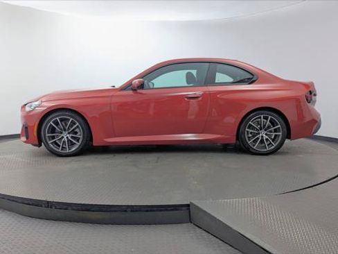 Used 2024 BMW 230i Coupe RWD image 3