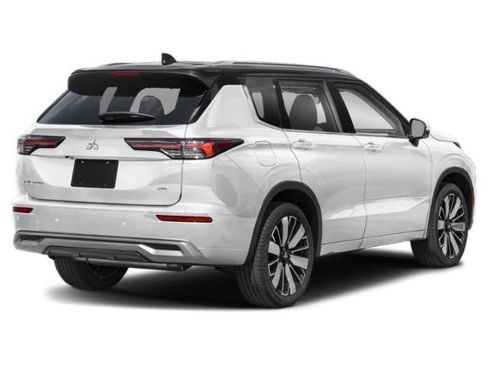 New 2026 Mitsubishi Outlander SEL image 22