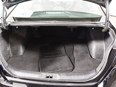 Used 2024 Nissan Altima 2.5 SV FWD image 48