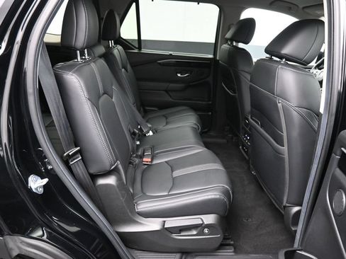 Certified 2025 Honda Pilot EX-L image 25