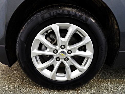 Used 2019 Chevrolet Equinox LS FWD image 18