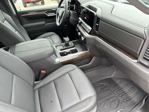 New 2026 GMC Sierra 1500 Elevation w/ Elevation Premium Package image 38
