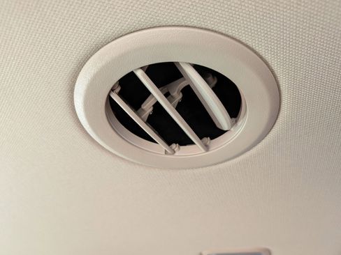 Used 2024 Kia Carnival SX Prestige FWD image 25