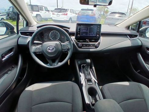 Used 2020 Toyota Corolla LE FWD image 24