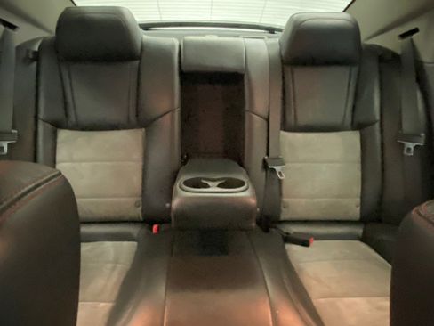 Used 2006 Dodge Charger SRT8 w/ SRT Option Group III image 40