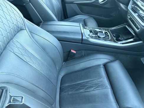 Used 2025 BMW X5 xDrive50e AWD/4WD image 5