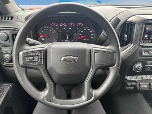 Used 2025 Chevrolet Silverado 1500 Custom Trail Boss w/ LPO, Dark Essentials Package AWD/4WD image 28