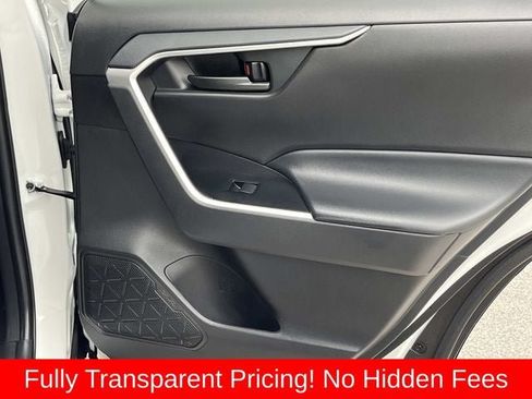 Used 2024 Toyota RAV4 LE AWD/4WD image 19