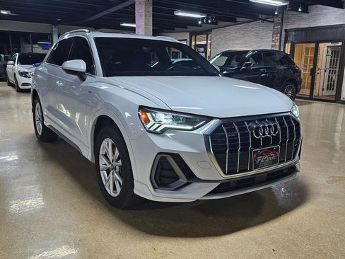 Used 2021 Audi Q3 2.0T Premium Plus w/ Premium Plus Package AWD/4WD image 1