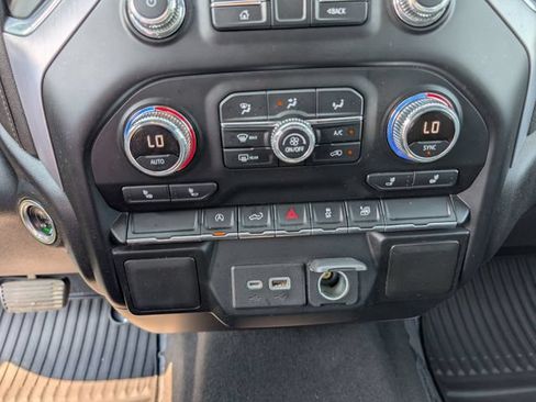 Used 2021 GMC Sierra 1500 Elevation AWD/4WD image 19