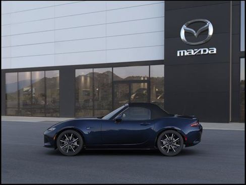 New 2026 MAZDA MX-5 Miata Grand Touring RWD image 3