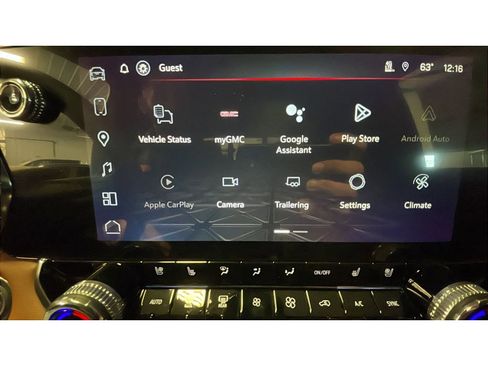 New 2026 GMC Canyon AT4 w/ AT4 Premium Package image 13