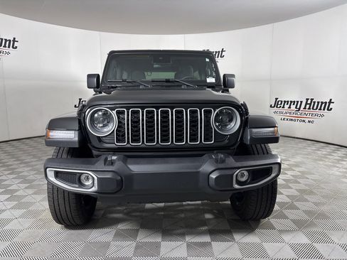 Used 2025 Jeep Wrangler Unlimited Sahara w/ Safety Group image 2