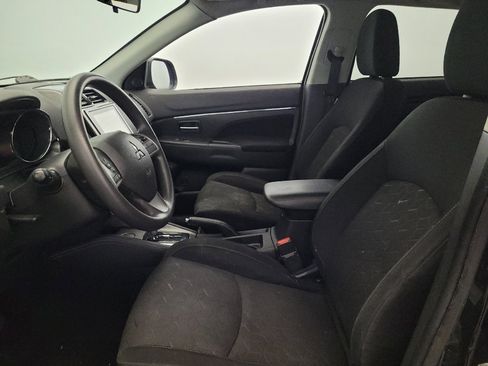 Used 2020 Mitsubishi Outlander Sport ES FWD image 17
