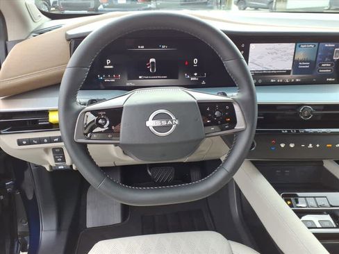 Used 2025 Nissan Murano Platinum w/ Cargo Package image 14