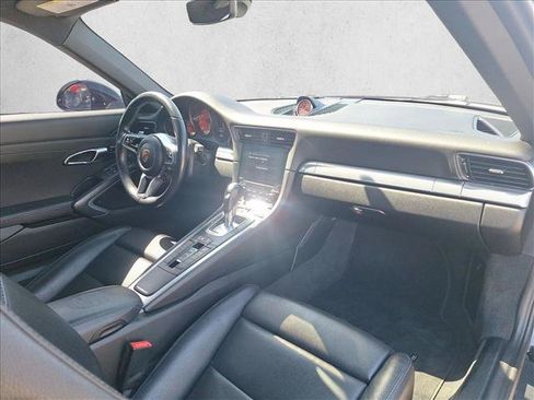 Used 2017 Porsche 911 Carrera 4S AWD/4WD image 17
