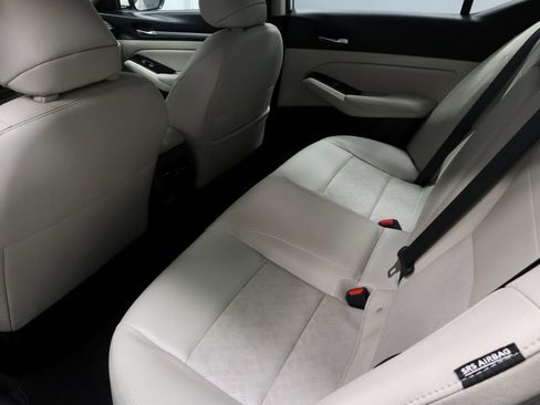 Certified 2024 Nissan Altima 2.5 SL AWD/4WD image 21