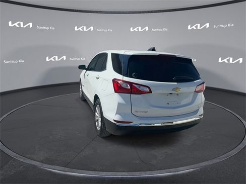 Used 2019 Chevrolet Equinox LT image 16