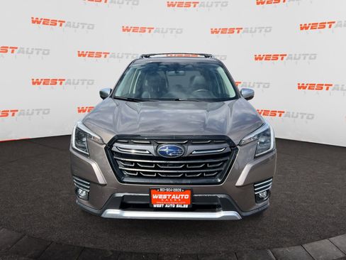 Used 2023 Subaru Forester Touring AWD/4WD image 8