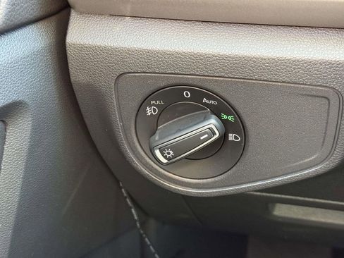 Used 2019 Volkswagen Atlas SE image 22