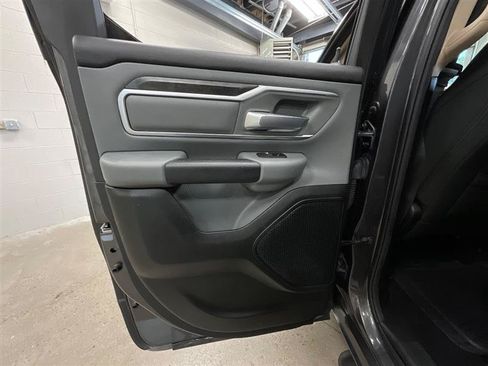 Used 2019 RAM 1500 Big Horn RWD image 17
