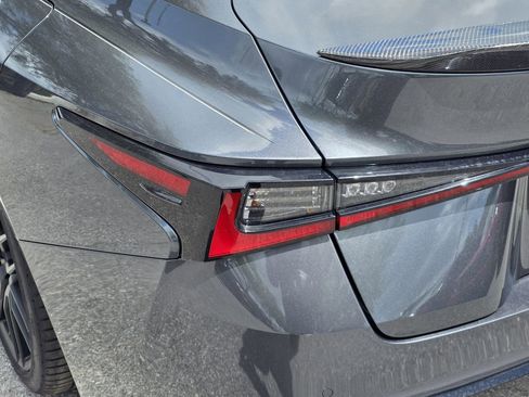 Used 2023 Lexus IS 350 F Sport RWD image 7