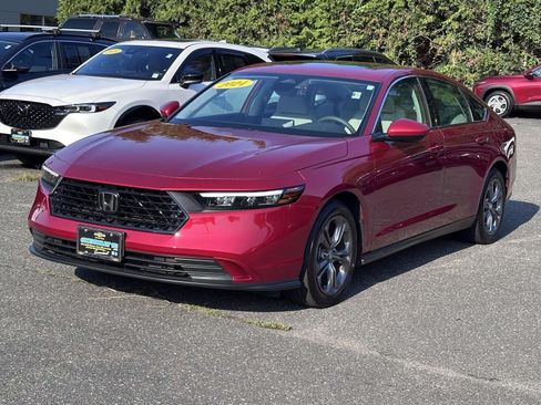 Used 2024 Honda Accord EX image 1
