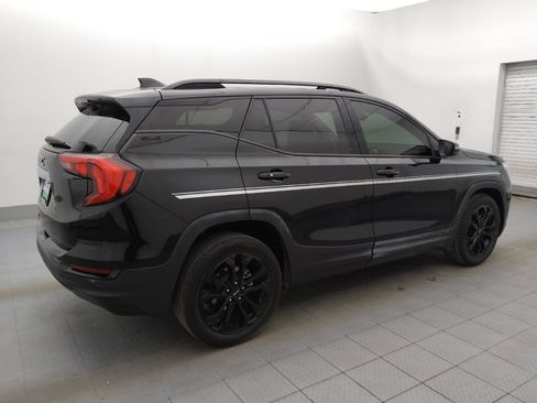 Used 2021 GMC Terrain SLE w/ Elevation Edition image 10