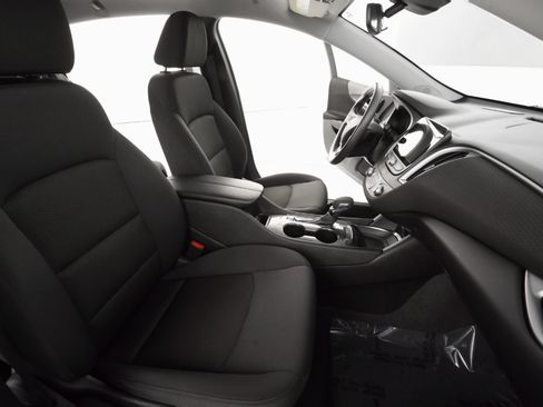 Used 2023 Chevrolet Malibu LT image 23